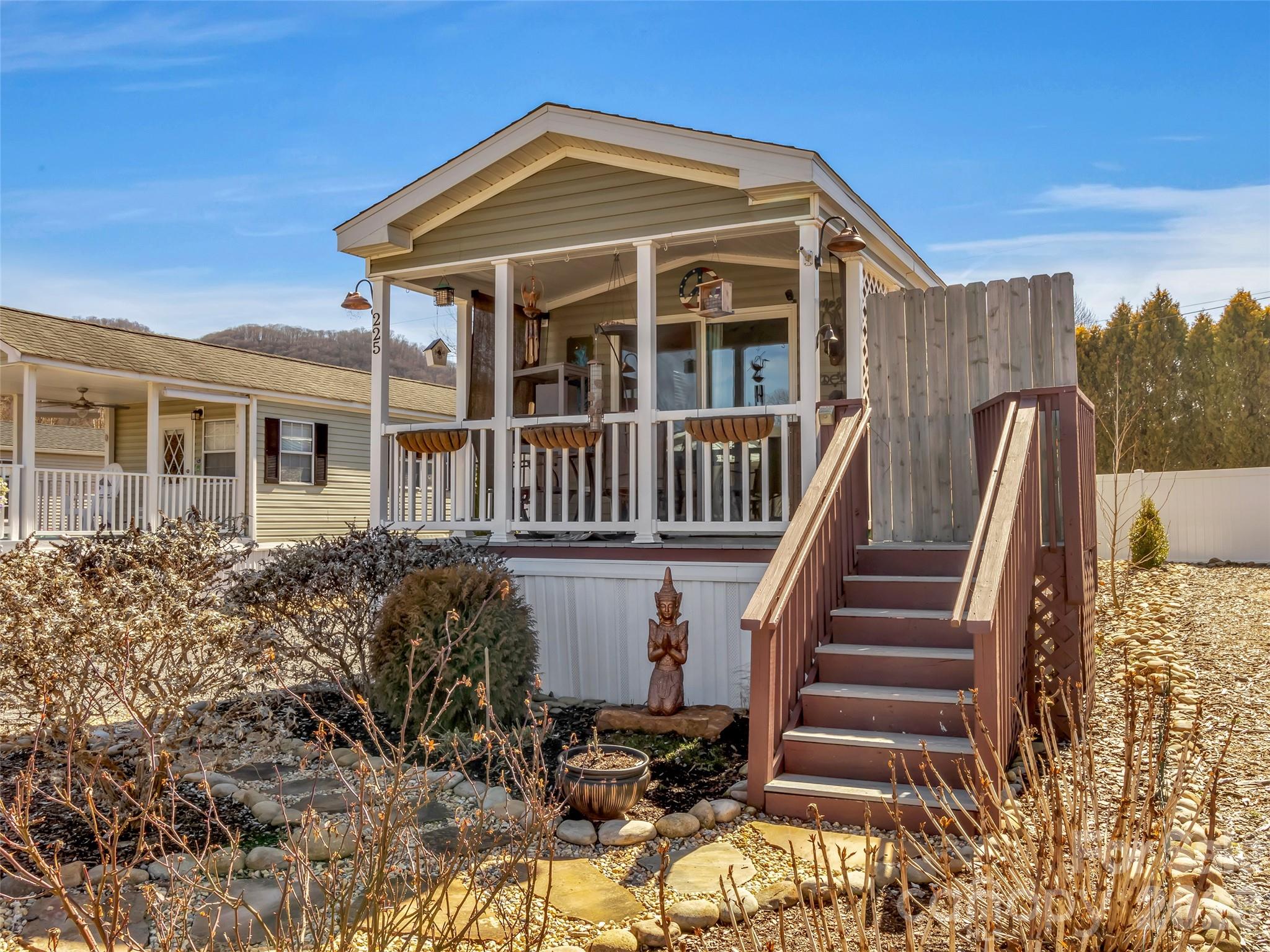 Dogwood Lakes - Residential