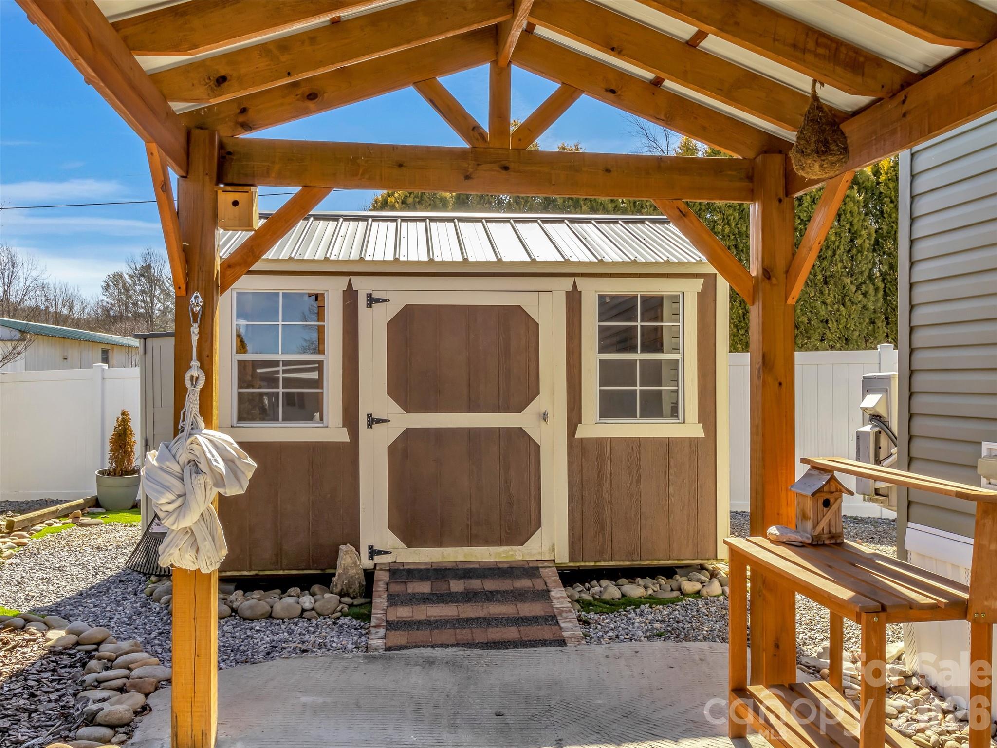 Dogwood Lakes - Residential