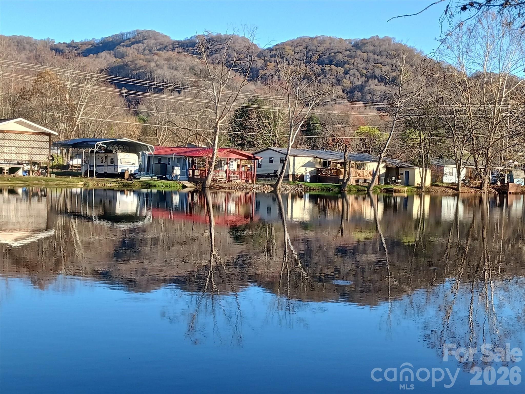 Dogwood Lakes - Residential