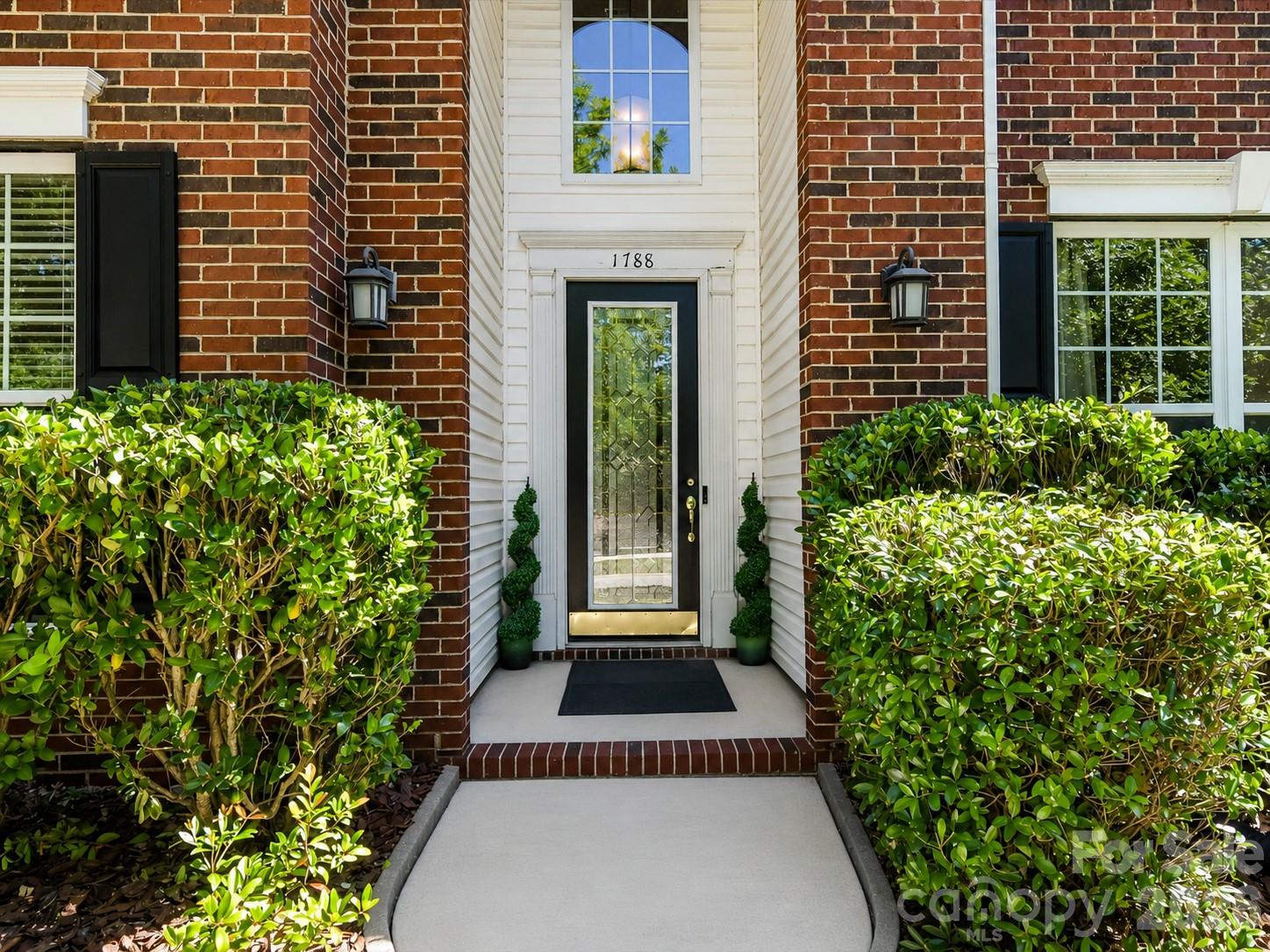 1788 Oakmont Drive