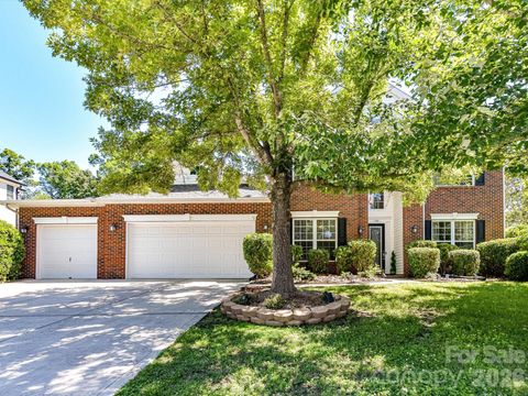 Photo of 1788 Oakmont Drive, Denver, NC 28037 (MLS # 4388183)