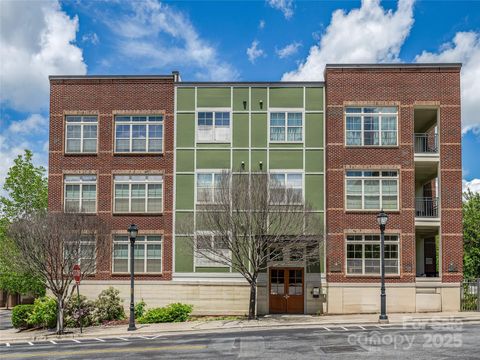 5 Farleigh Street 107 Asheville NC 28803