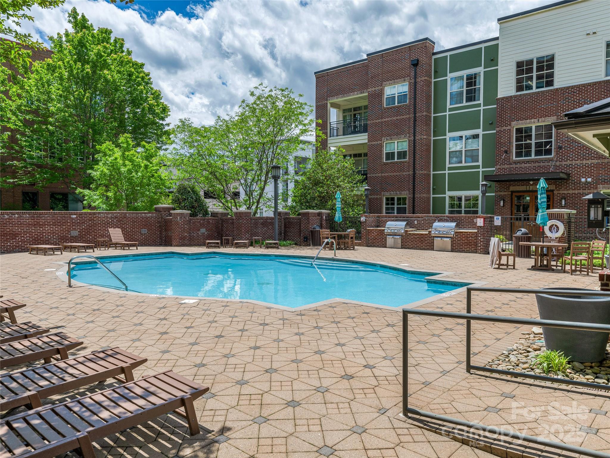 Biltmore Park Town Square - Residential