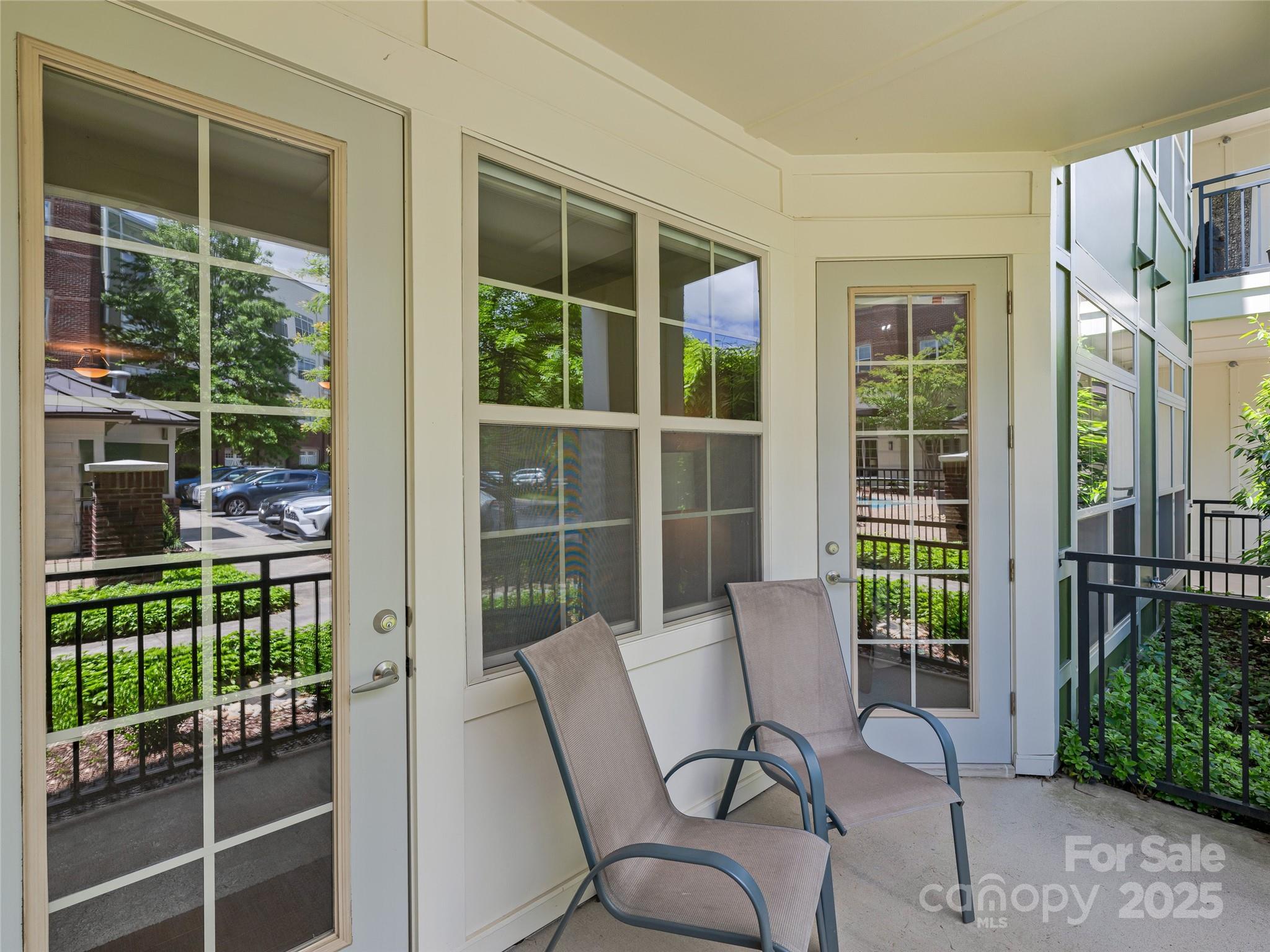 Biltmore Park Town Square - Residential