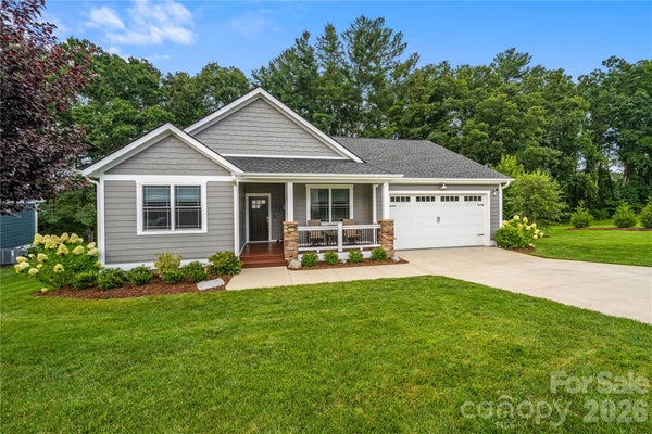 202 WINDY ACRES KNOLL DR, HENDERSONVILLE, NC 28792 - Image cc91c4fc496f11e2ddcd208046343df1/435894164