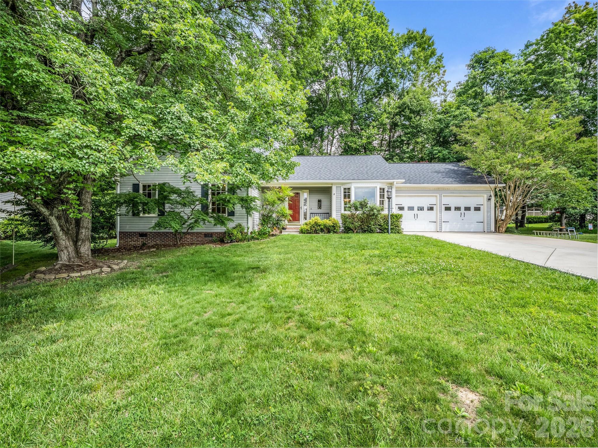 606 Woodberry Court