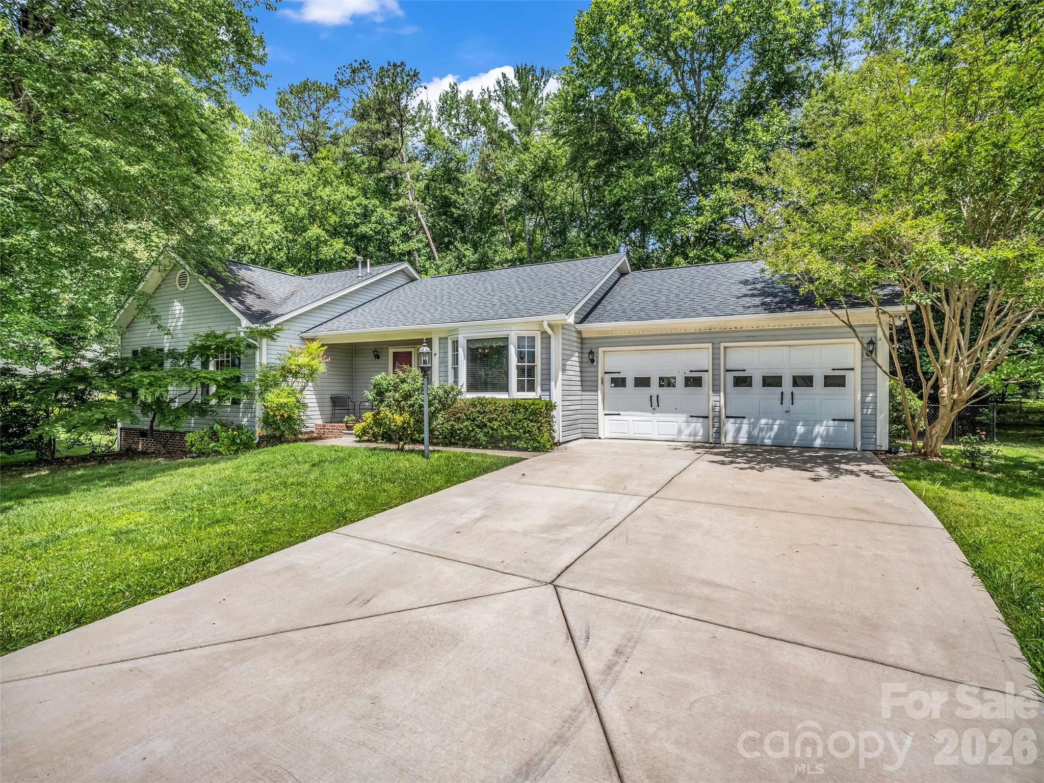606 Woodberry Court