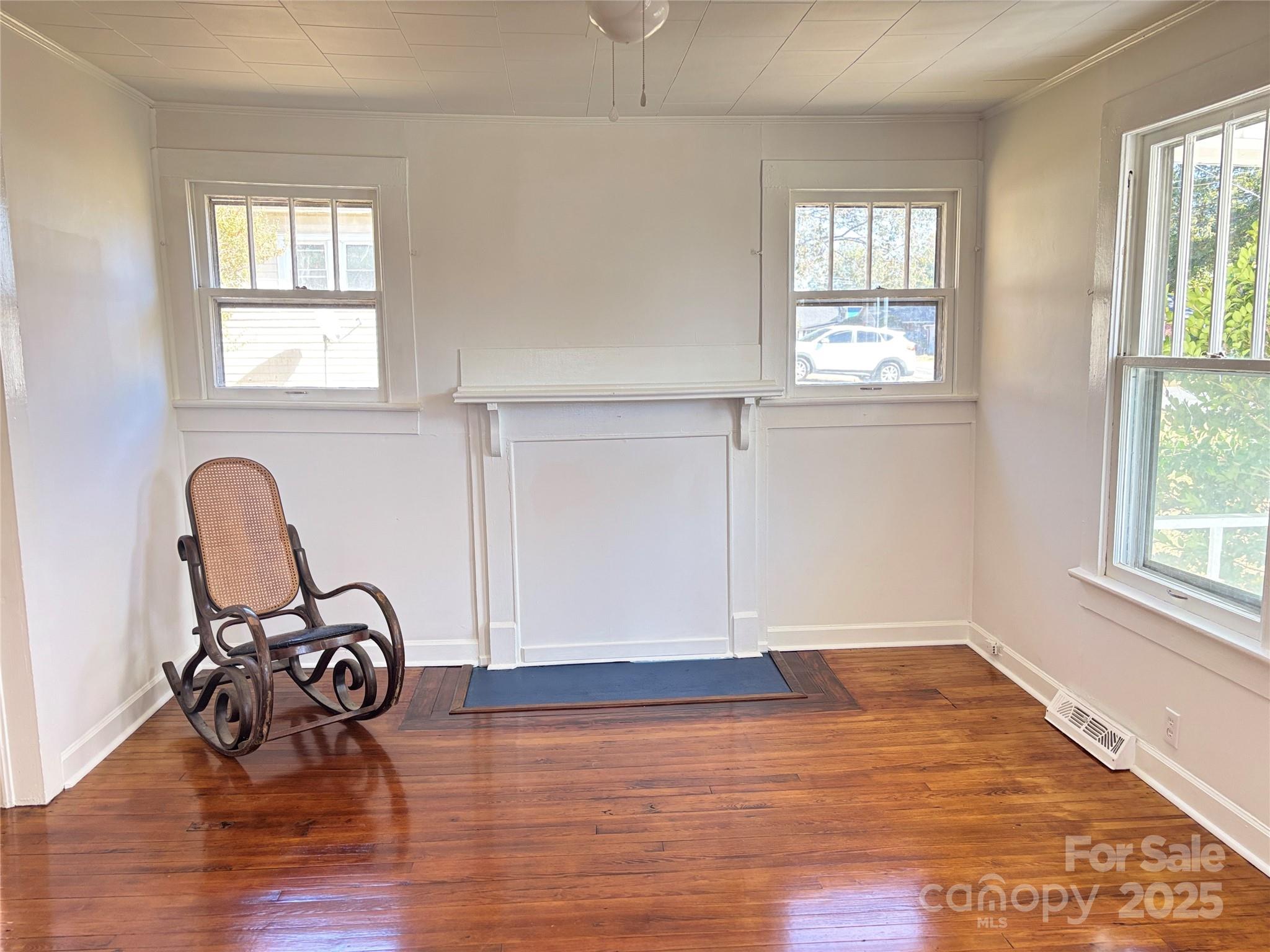 212 Kimball Street