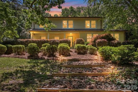 Photo of 1215 Turnbridge Road, Charlotte, NC 28226 (MLS # 4374736)