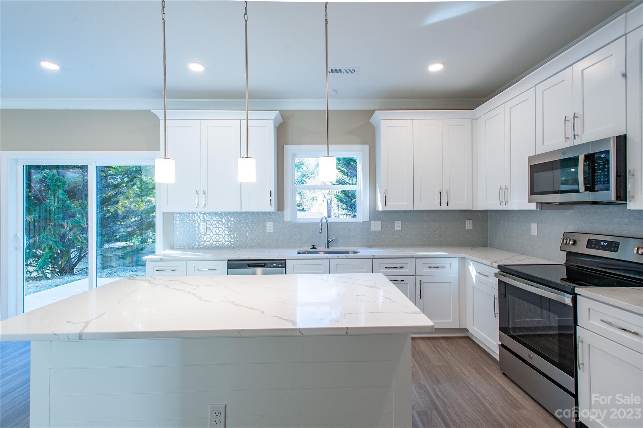 Ferncliff Estates - Residential