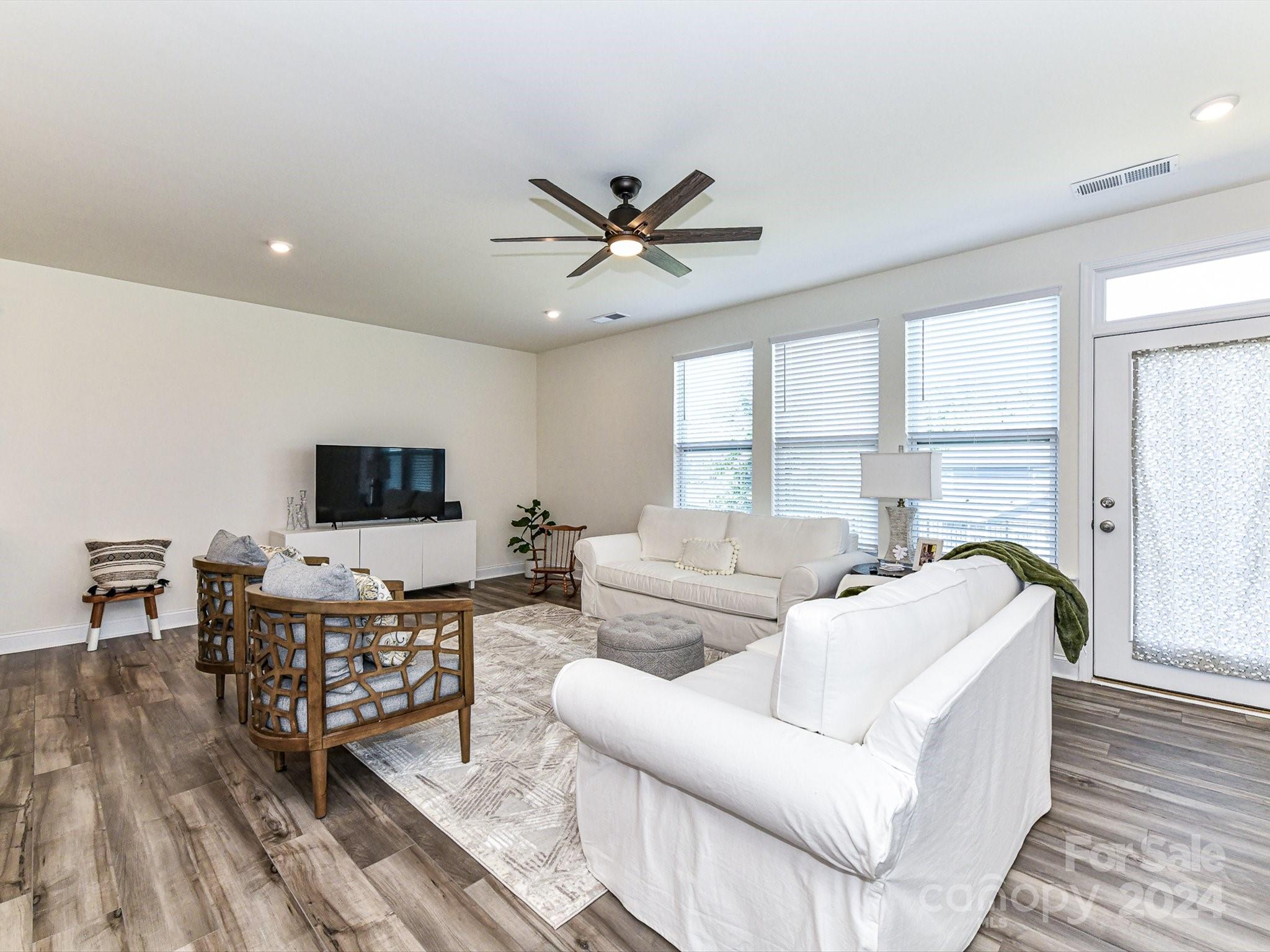 Masons Bend - Residential