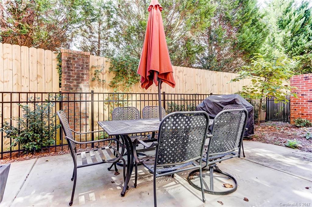 Beacon Knoll - Residential