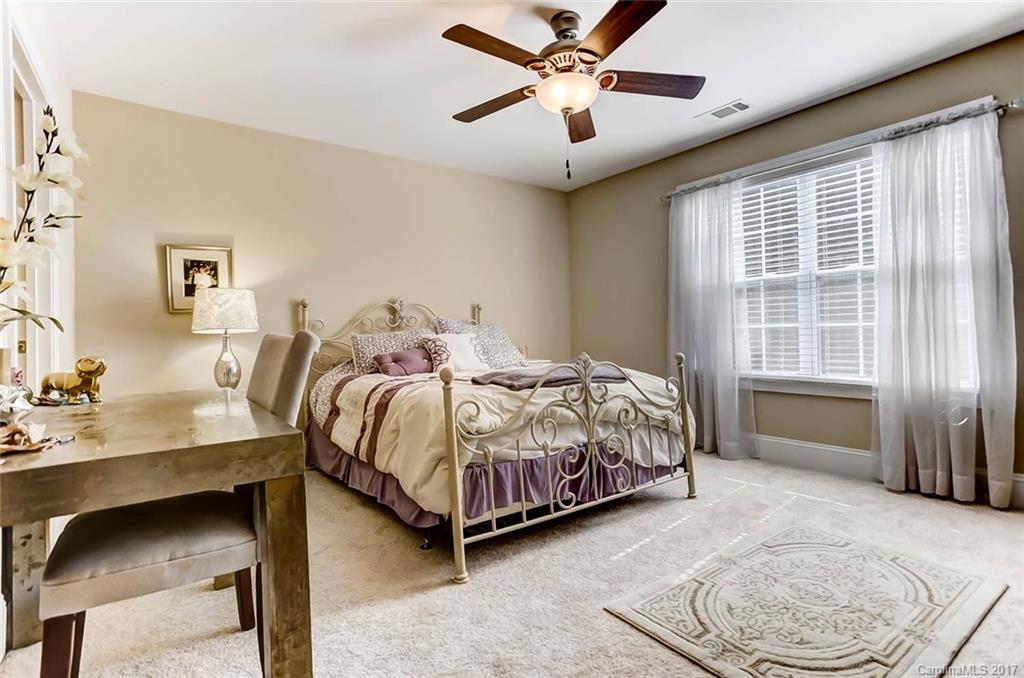 Beacon Knoll - Residential