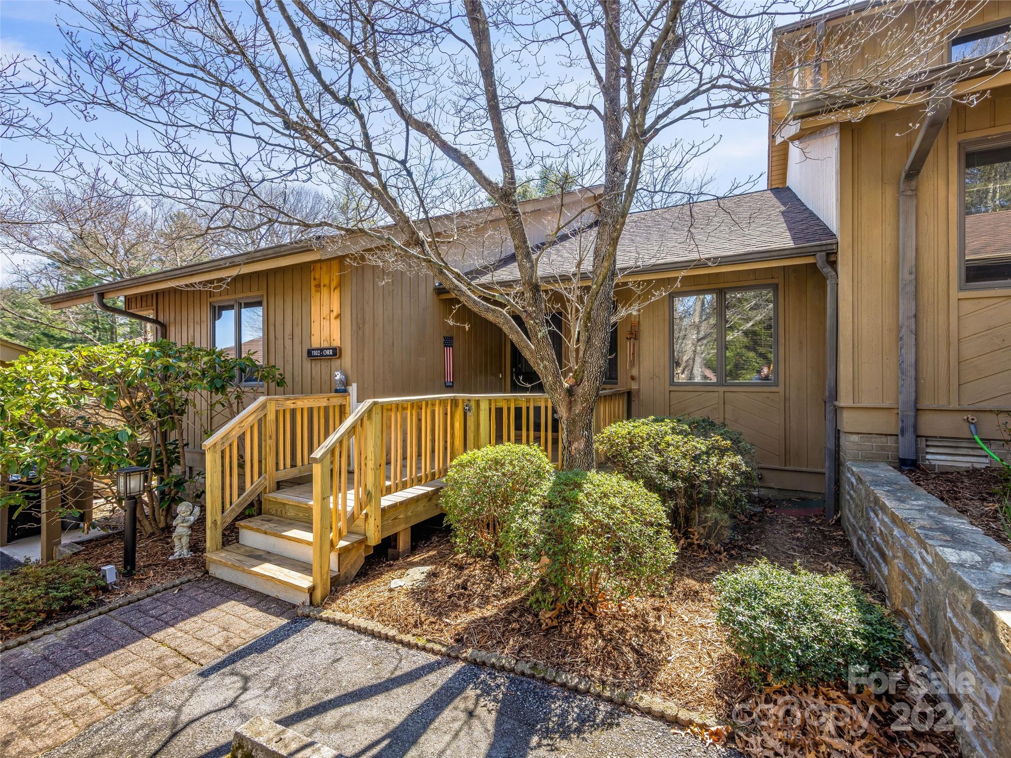 The Oaks - Residential