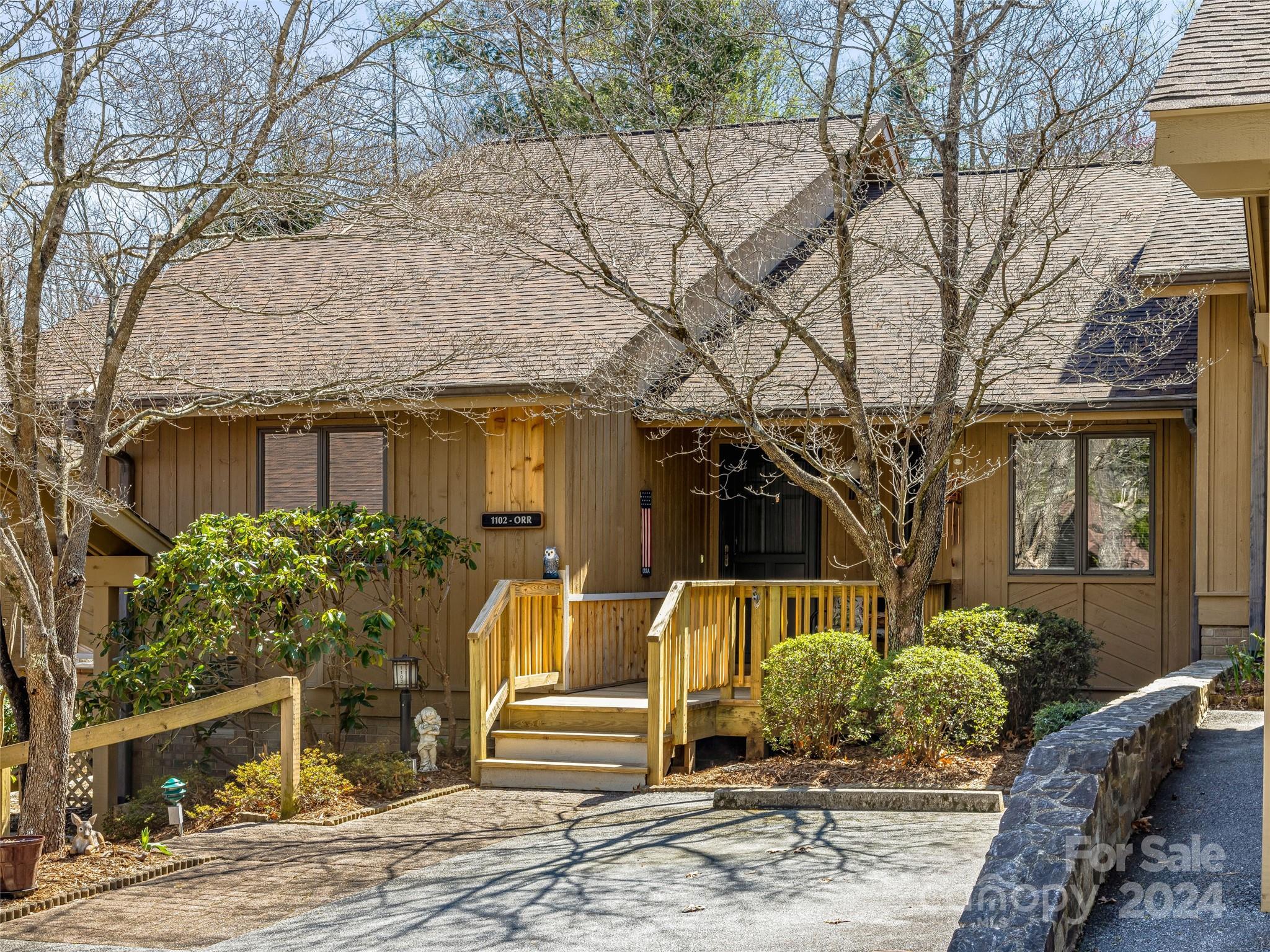 The Oaks - Residential