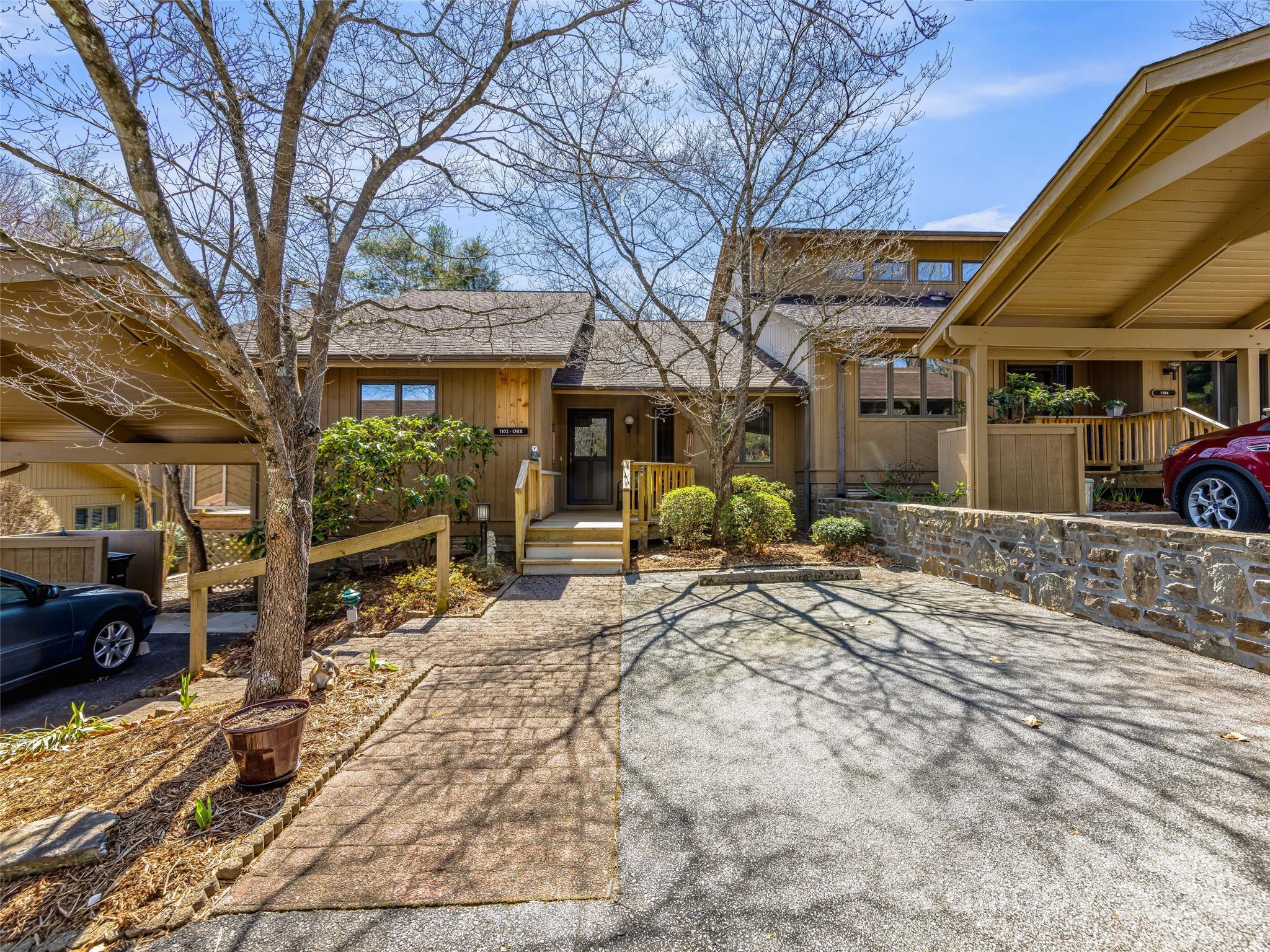 The Oaks - Residential