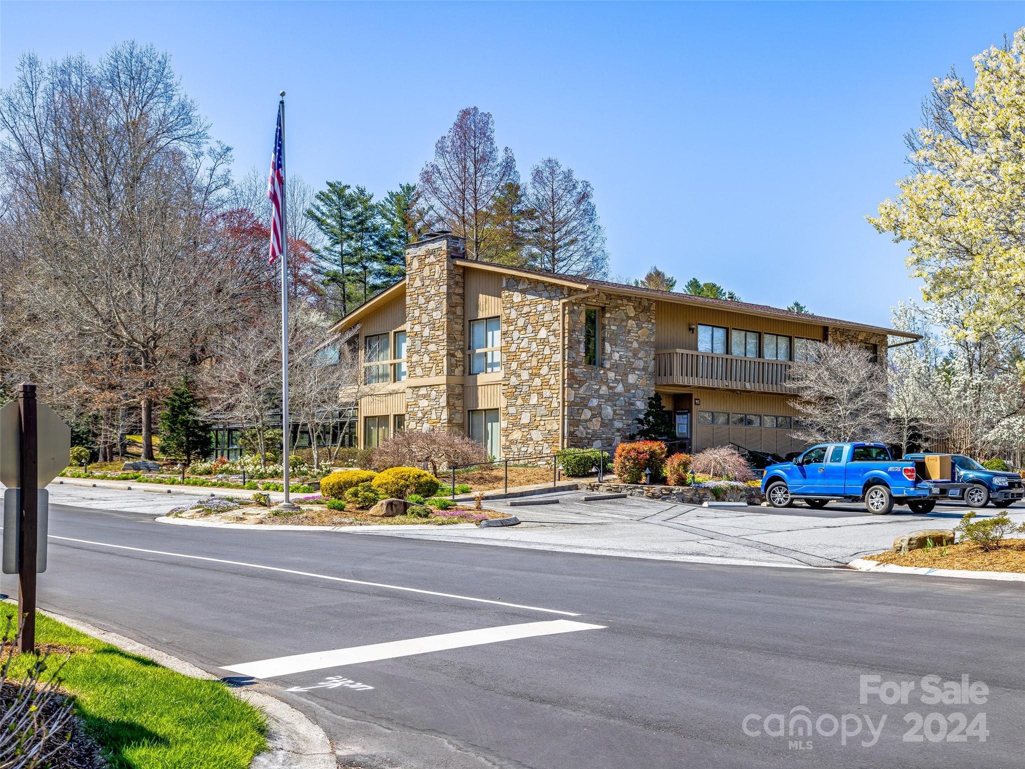 The Oaks - Residential