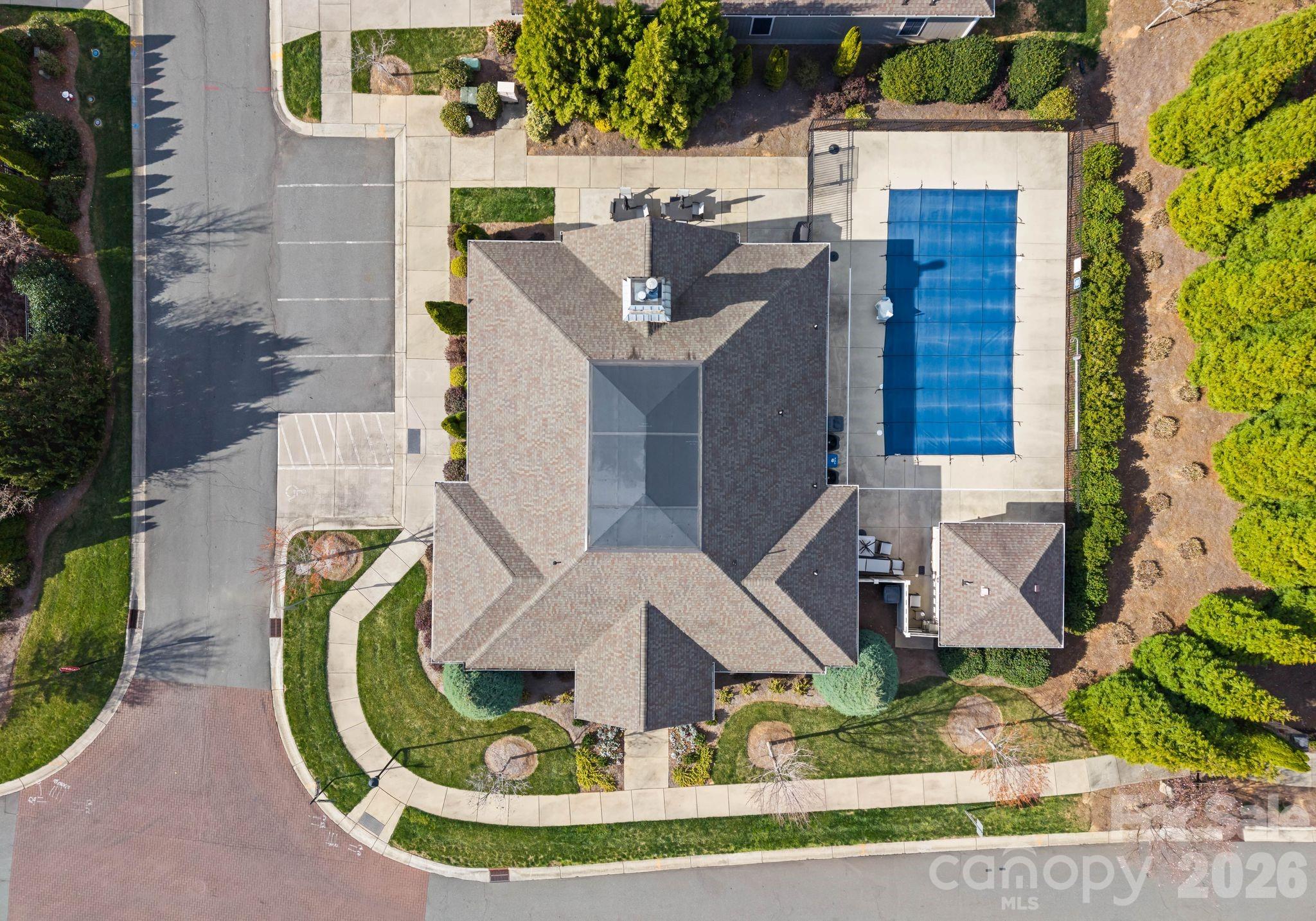 The Courtyards of Marvin - Residential