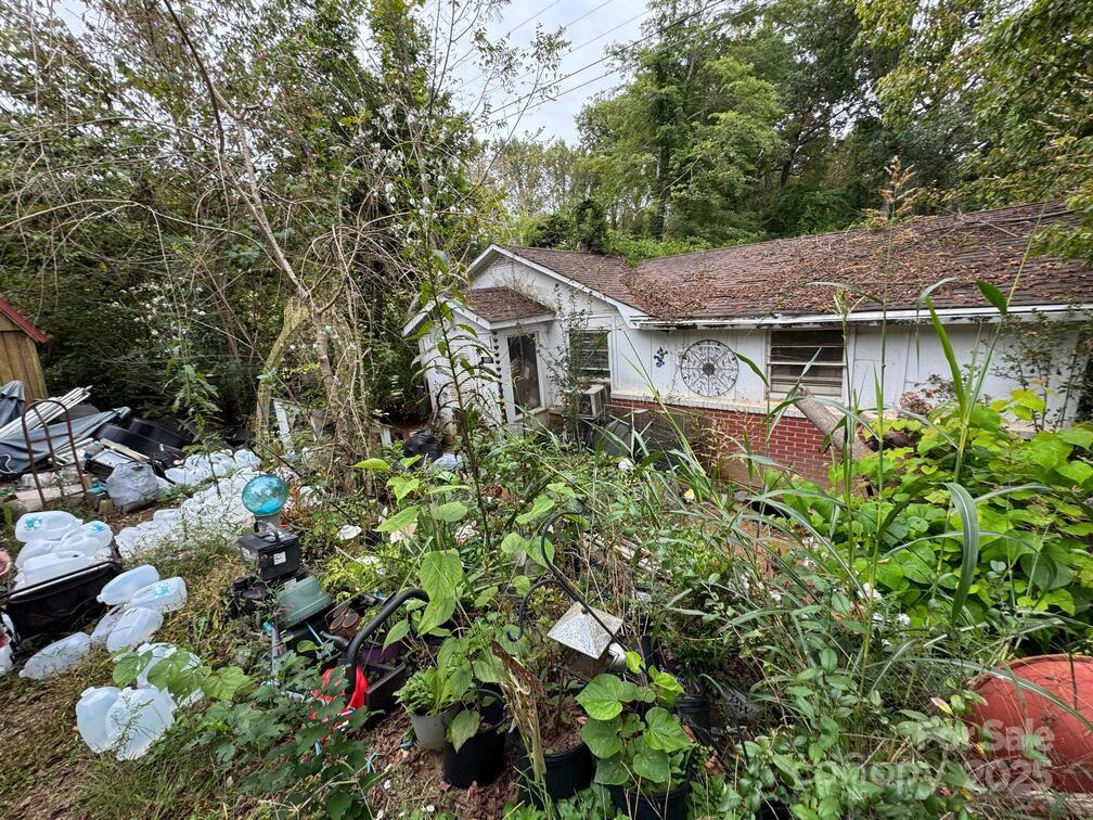 601 Reservoir Road