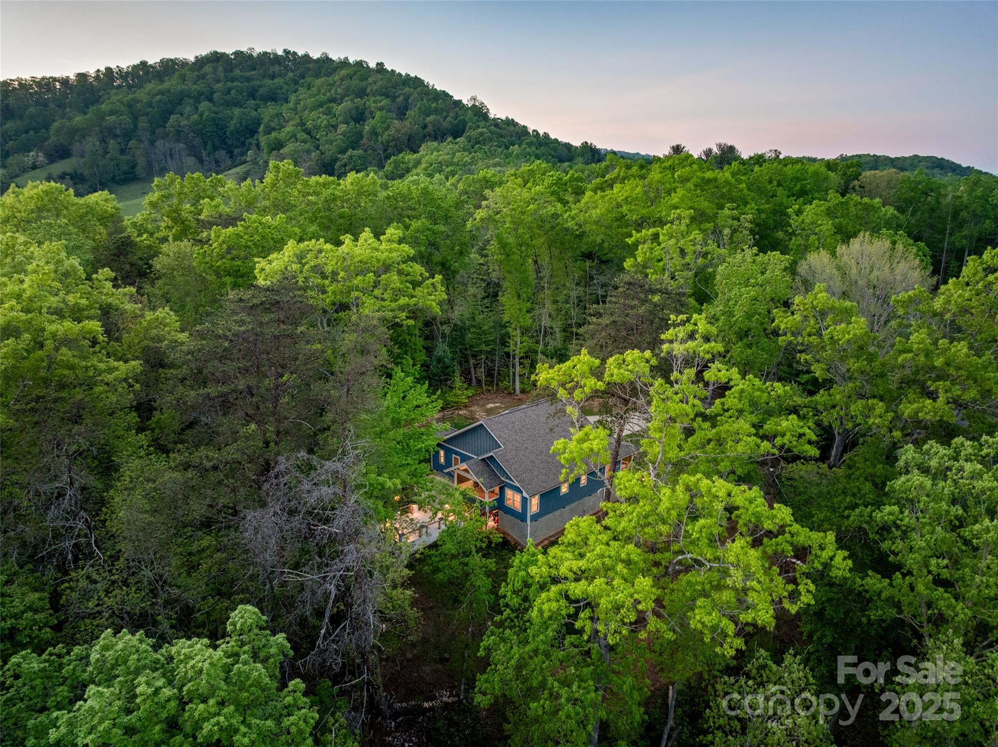 8 Clover Ridge Lane
