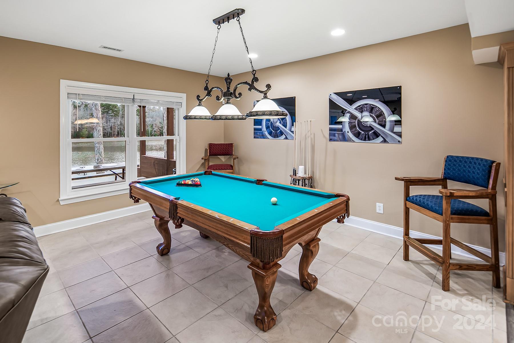 Windemere Pointe - Residential