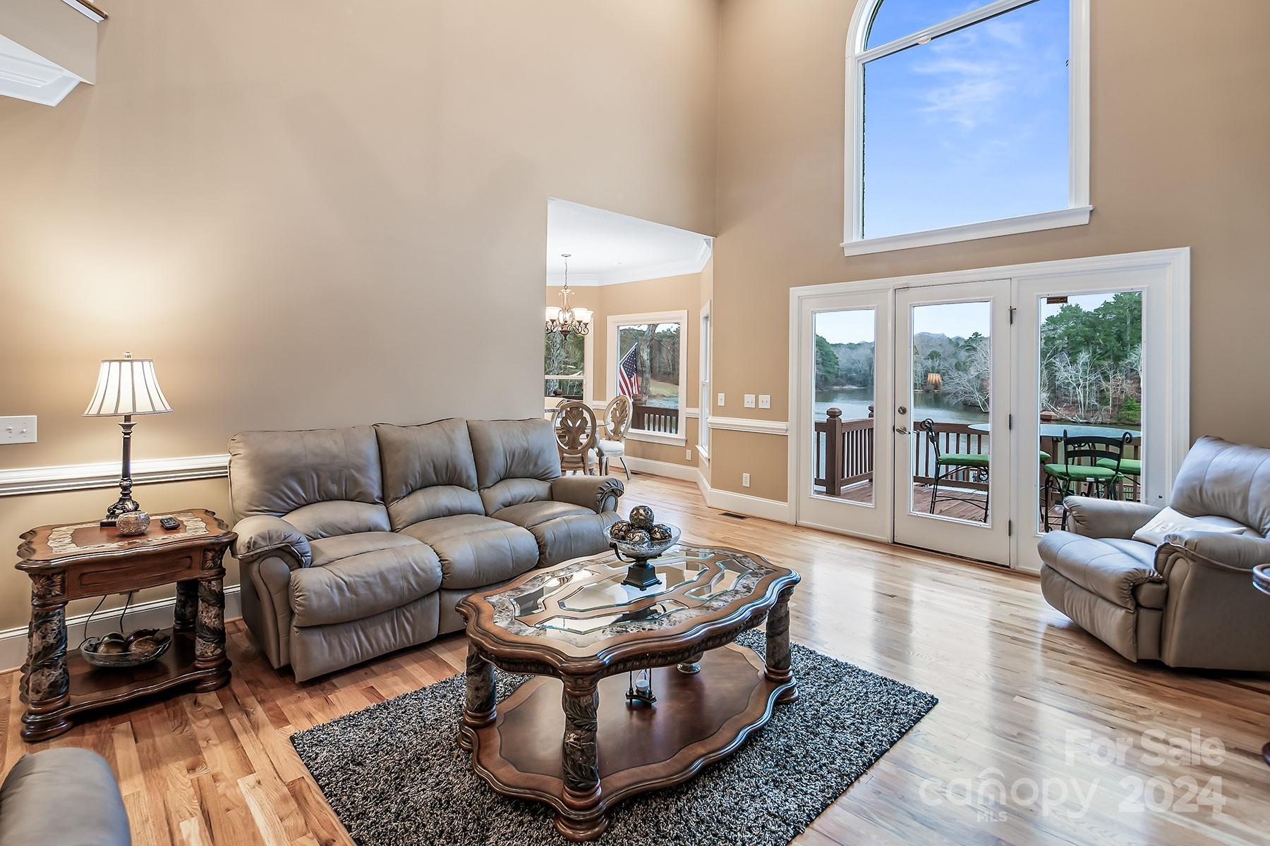 Windemere Pointe - Residential