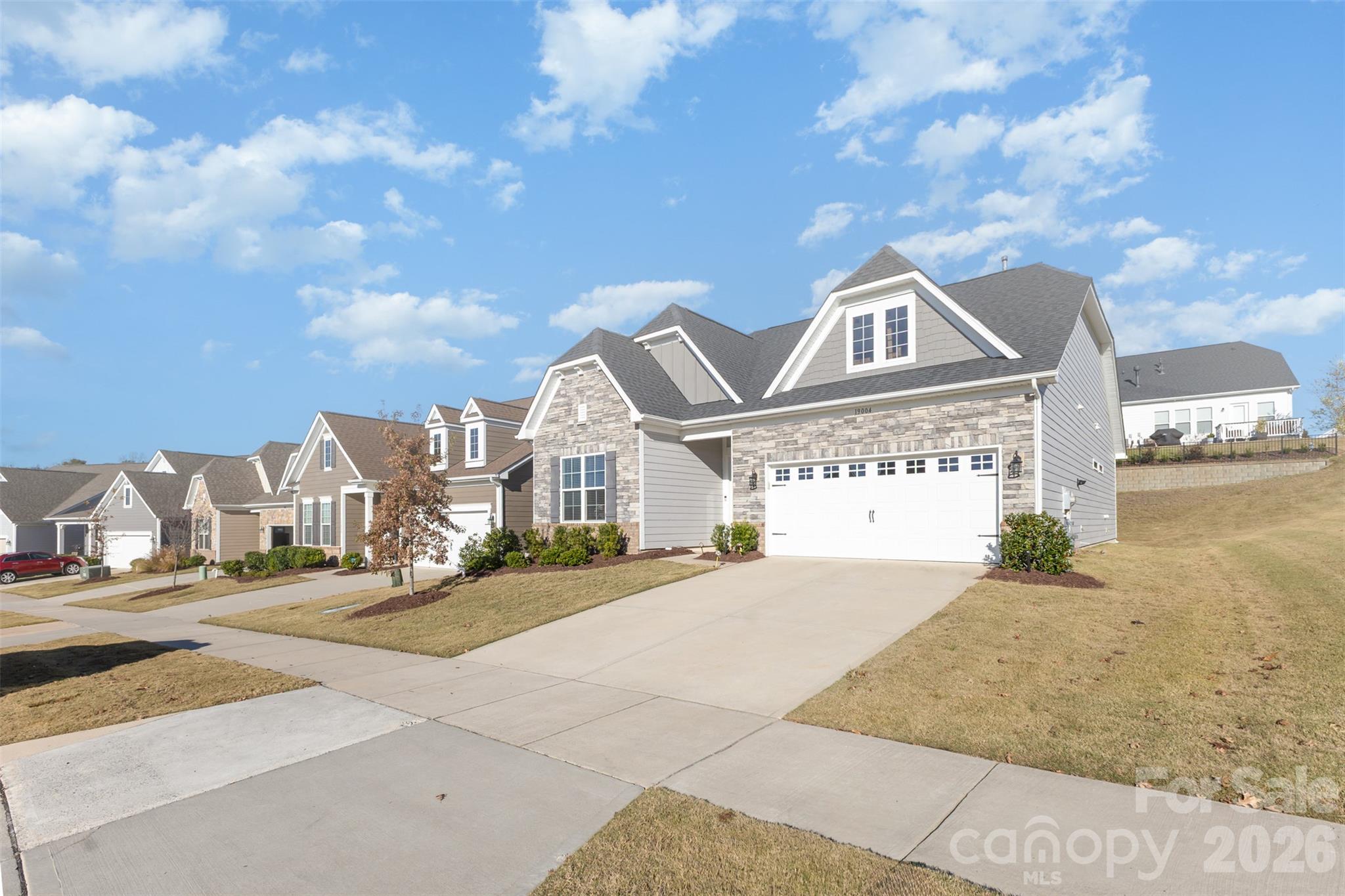 19004 Dry Narrows Way