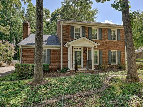 1443 Renfrow Lane Charlotte NC 28270