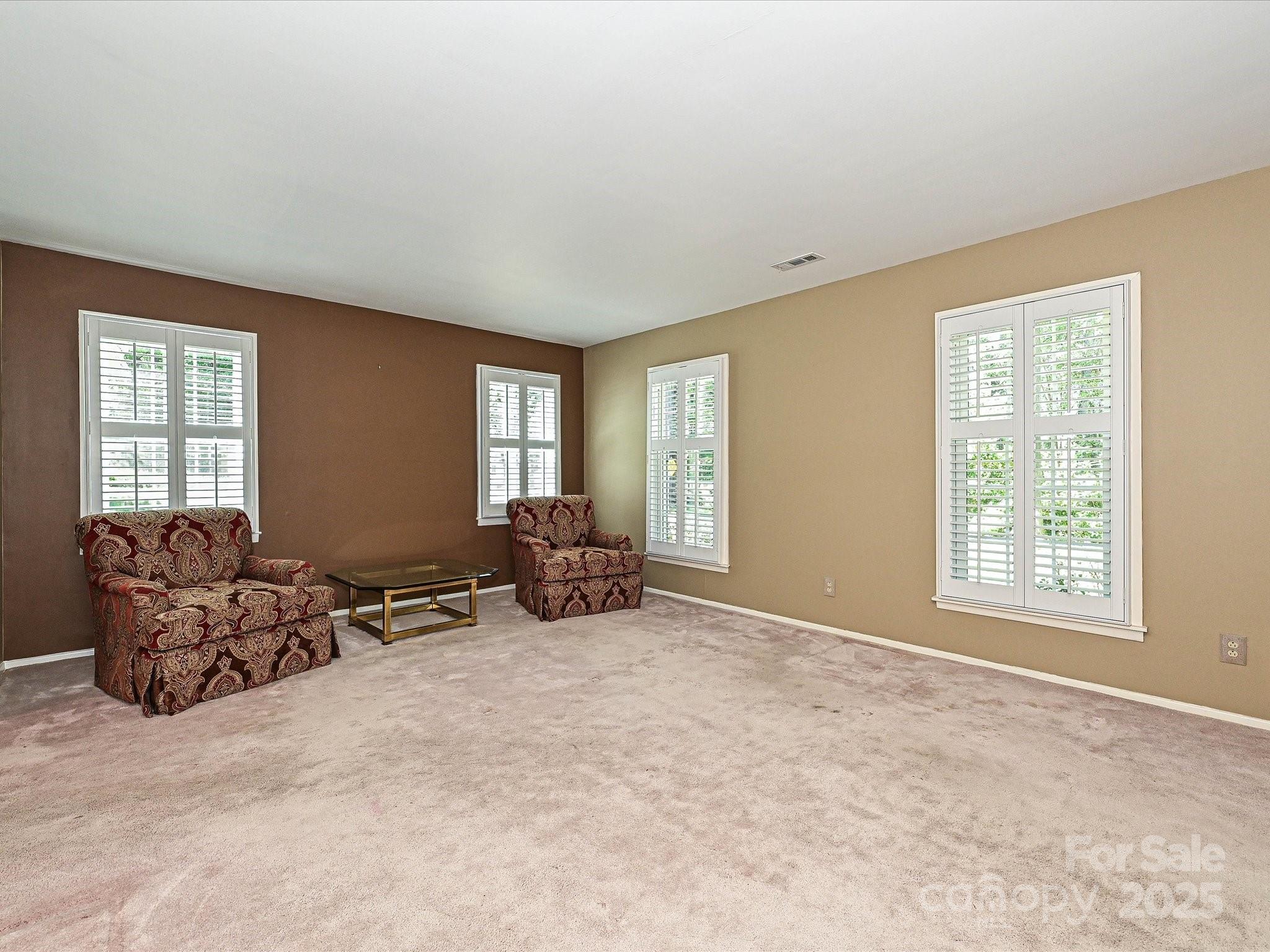 1443 Renfrow Lane