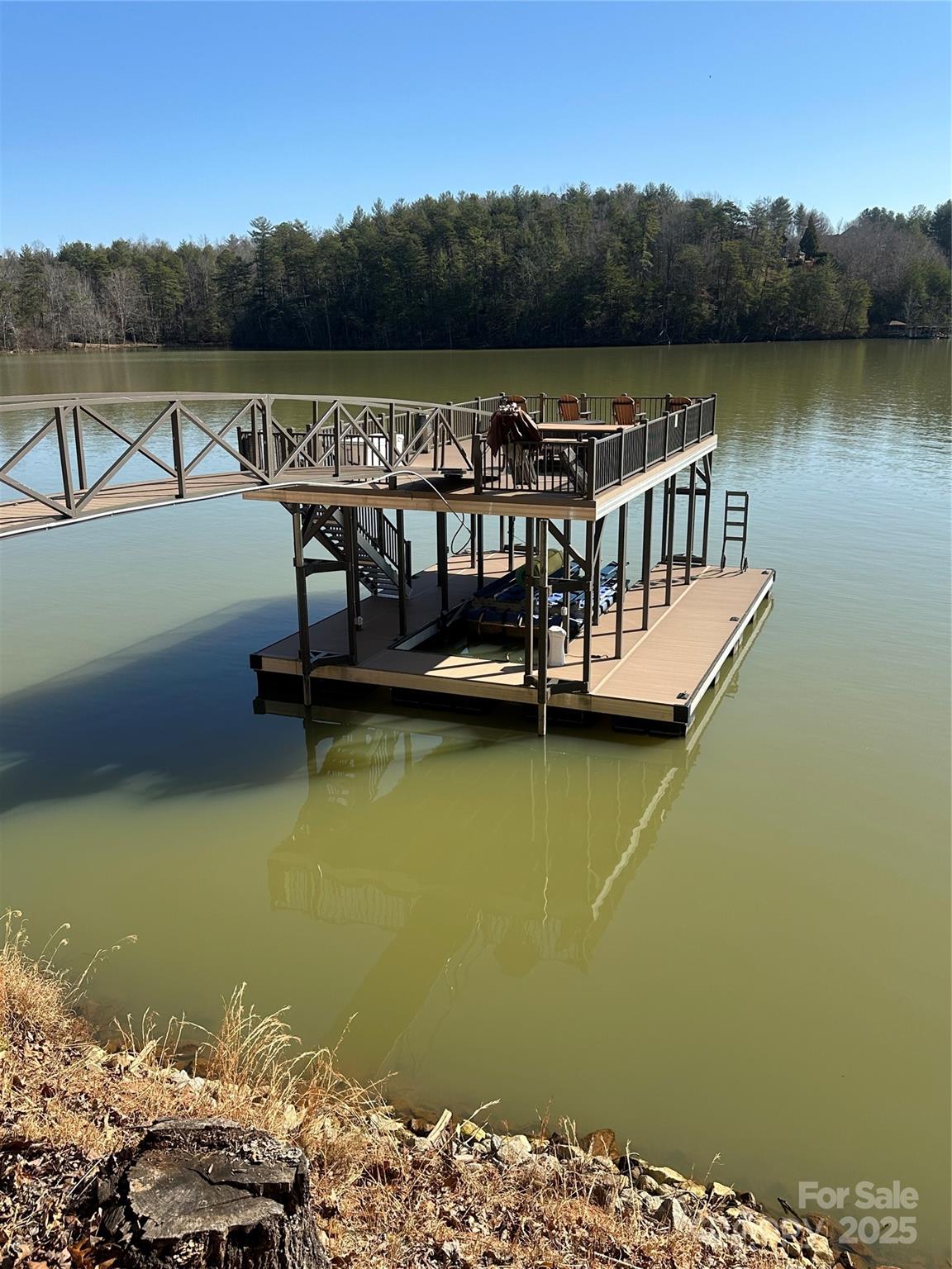 541 Graystone Road 17