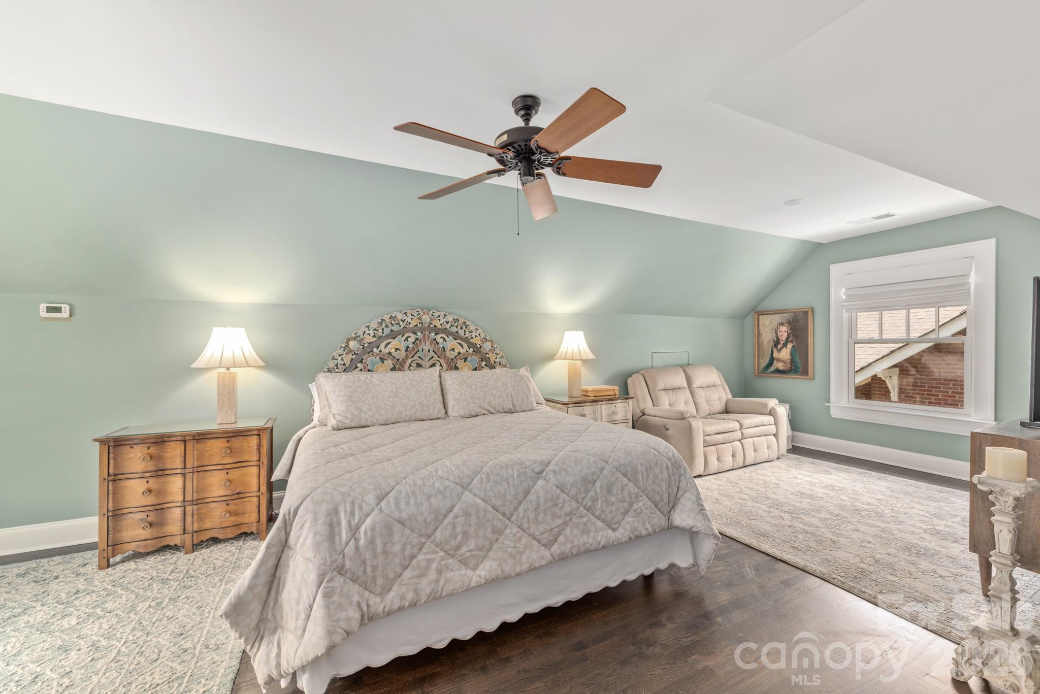 Elizabeth - Residential