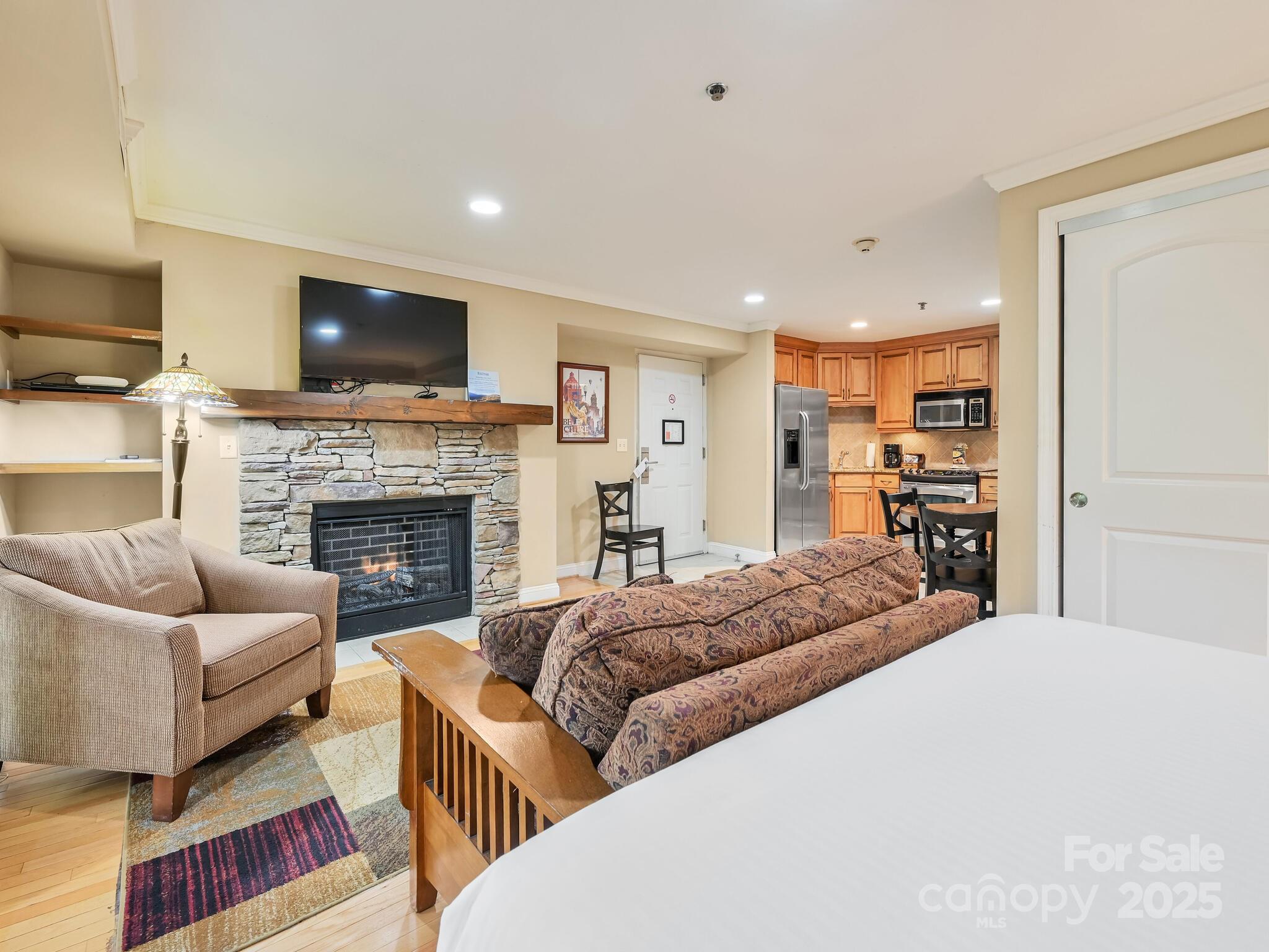 218 Bowling Park Road 218