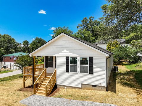 A home in Hendersonville