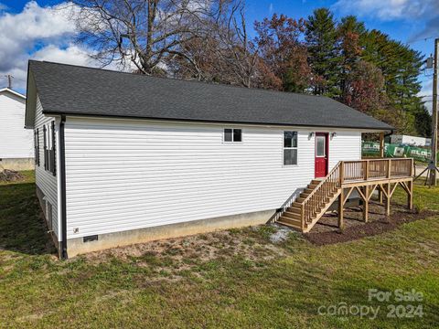 A home in Hendersonville