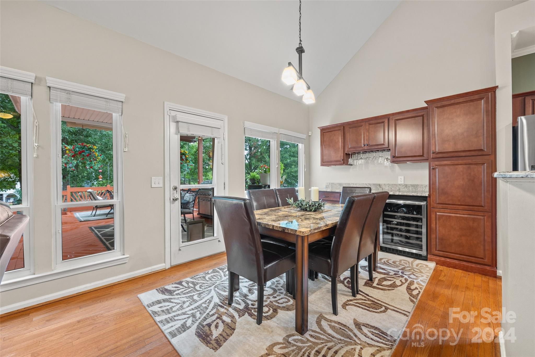 Sunset Point - Residential