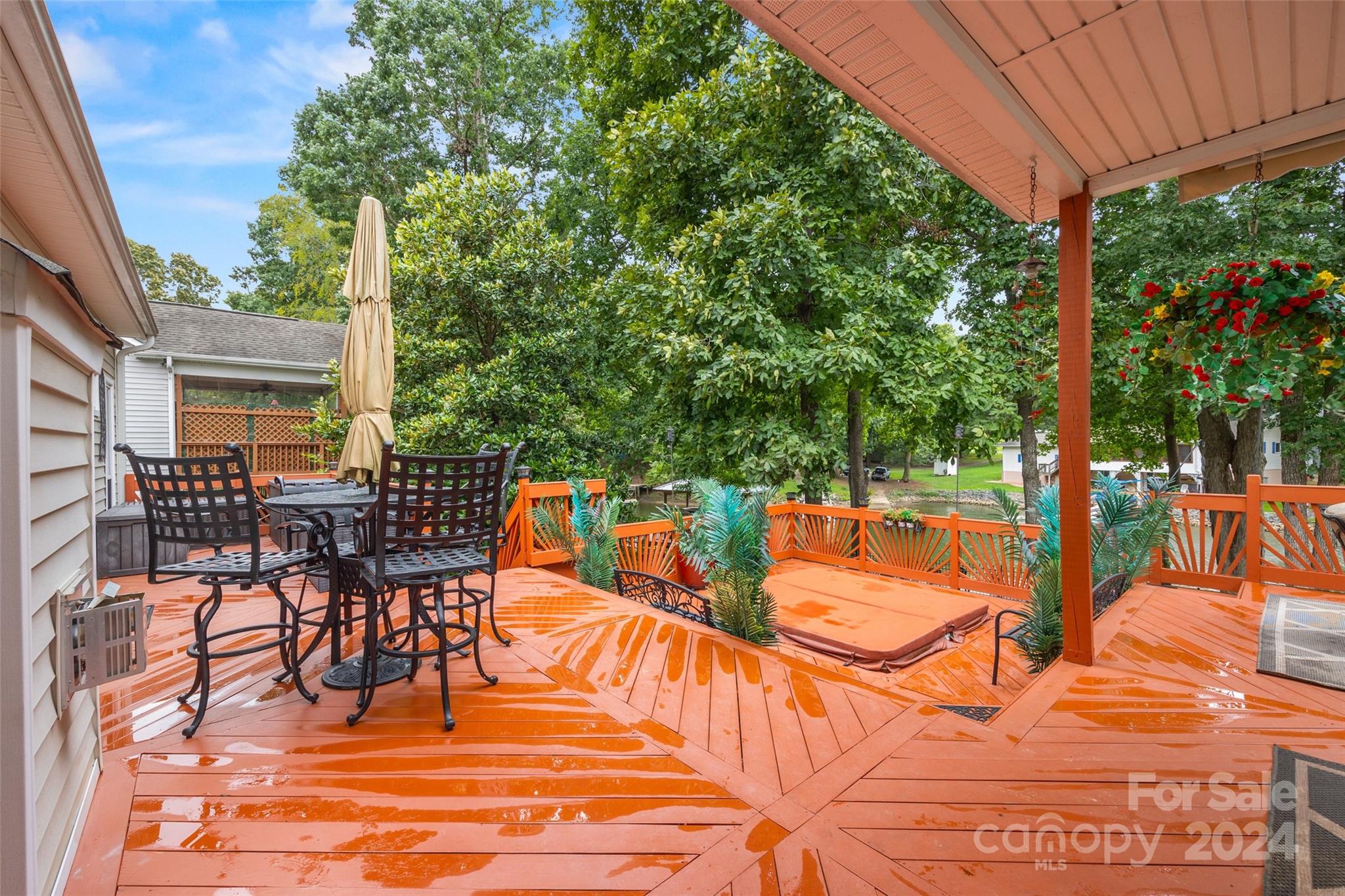 Sunset Point - Residential