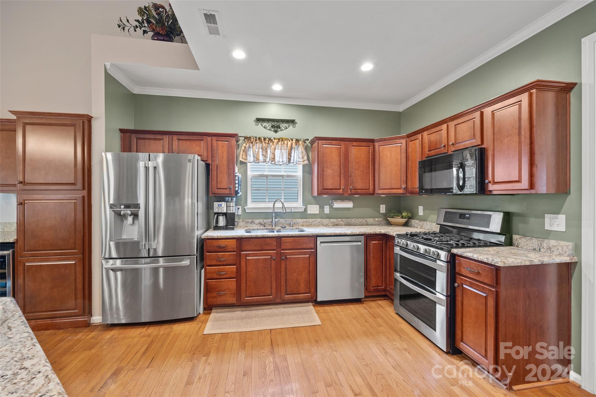 Sunset Point - Residential