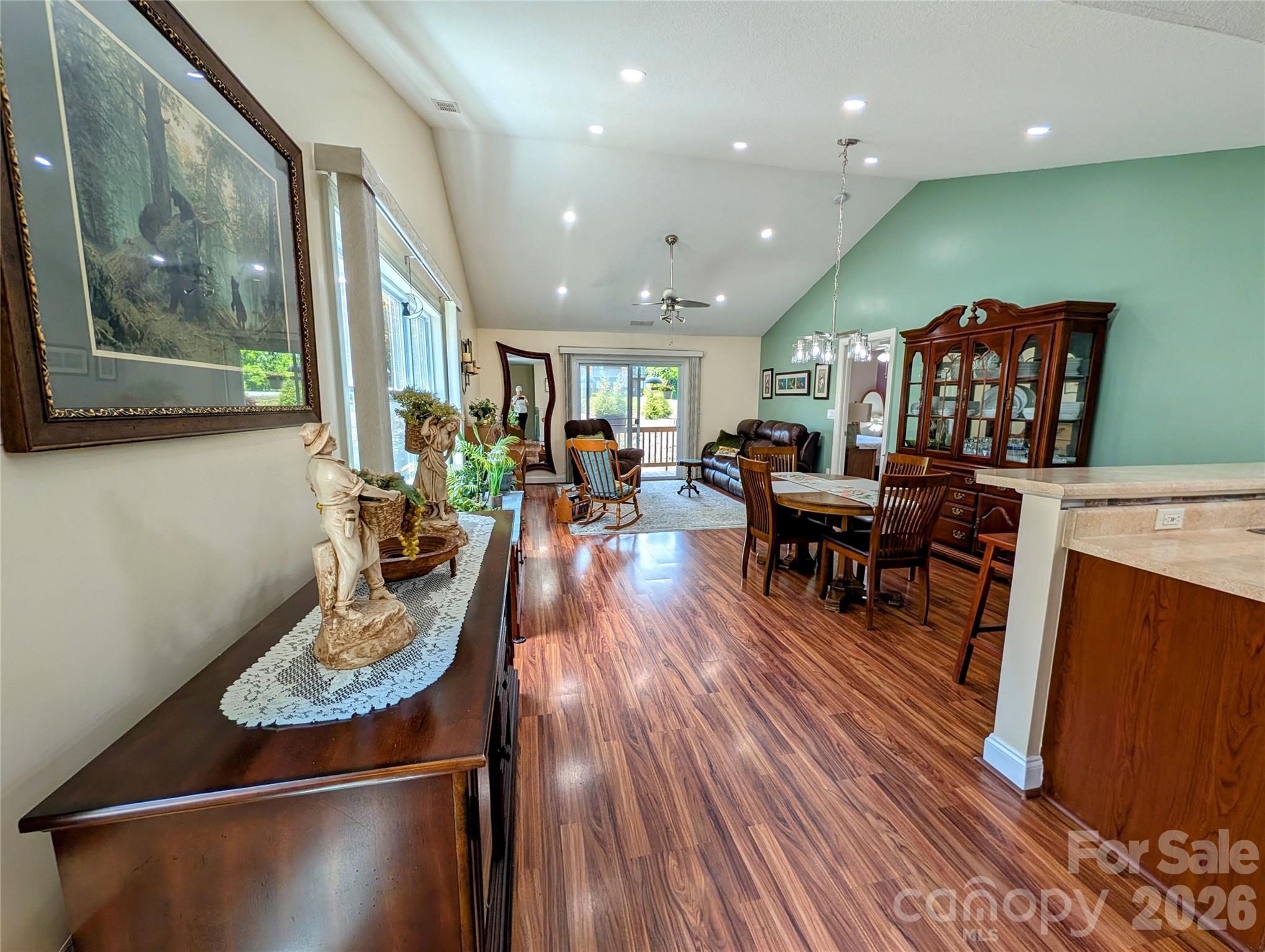 65 Foxden Drive 201