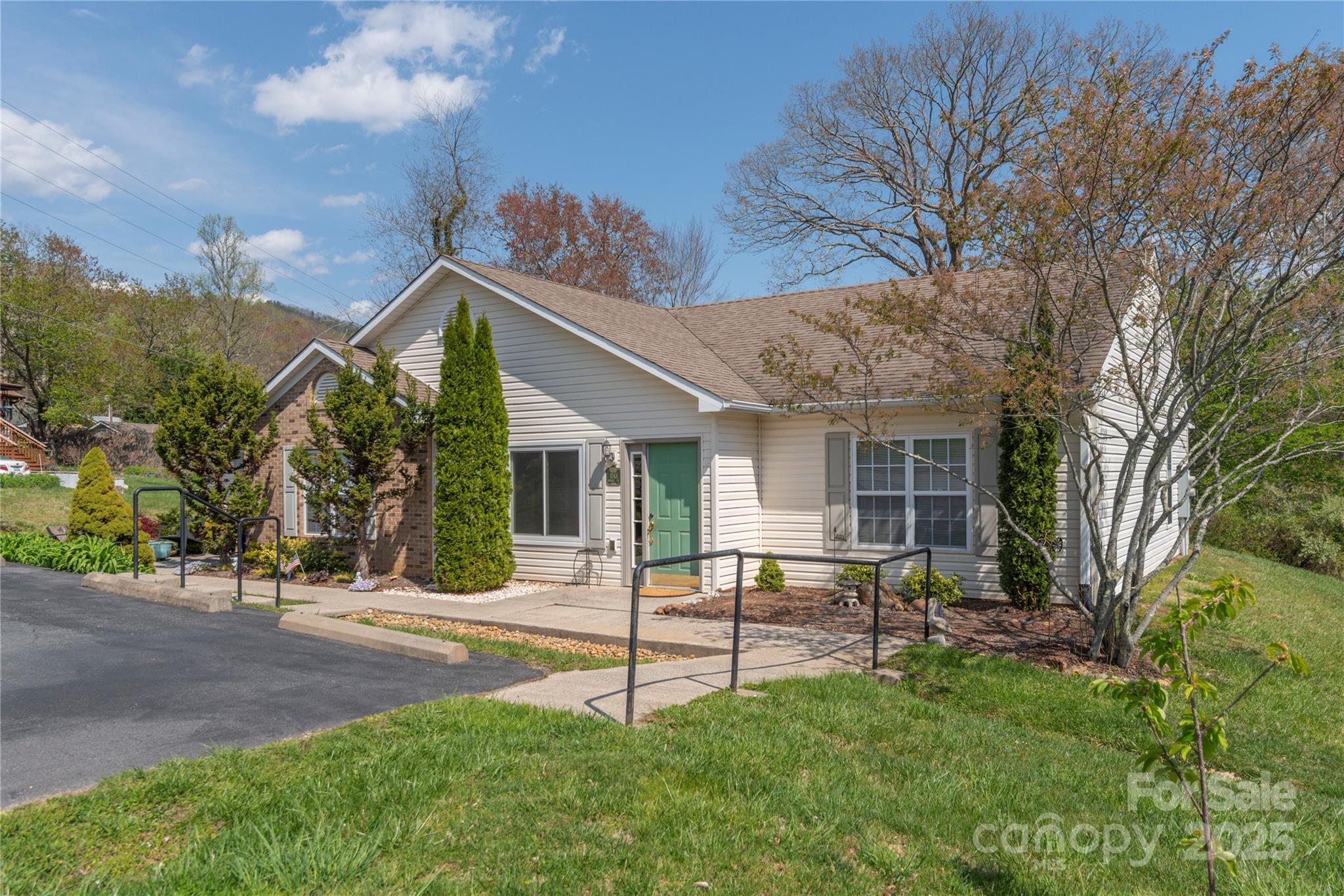 104 Kerlee Street A