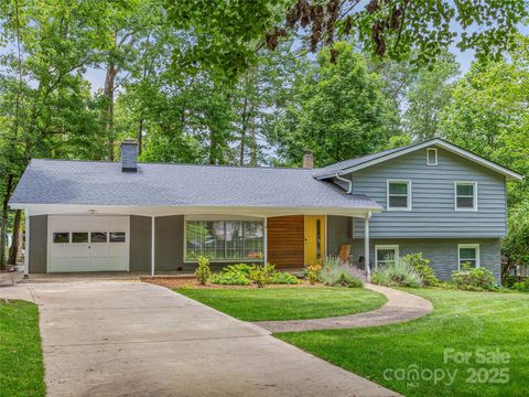 Photo of 30 S Oak Forest Drive, Asheville, NC 28803 (MLS # 4311238)