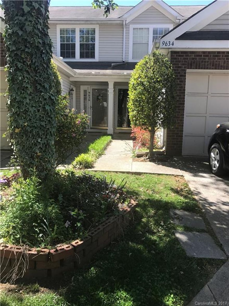 Beautiful townhome located in desirable neighborhood. This home has so much to offer, from open floor-plan to lots of room for storage. Warm inviting feeling as you walk in the door with warm neutral colors throughout. Close to highway making travel easy.