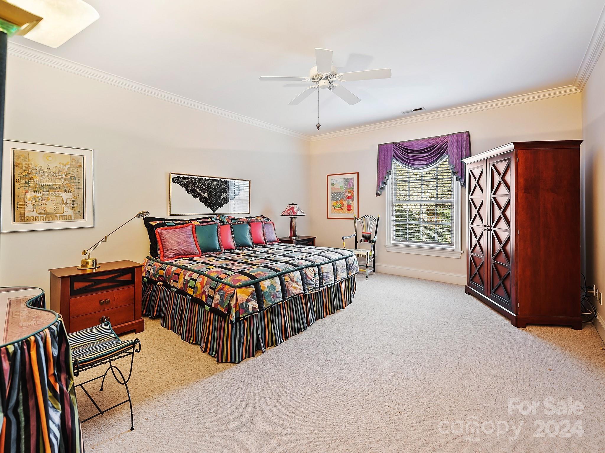 Hampton Manor - Residential