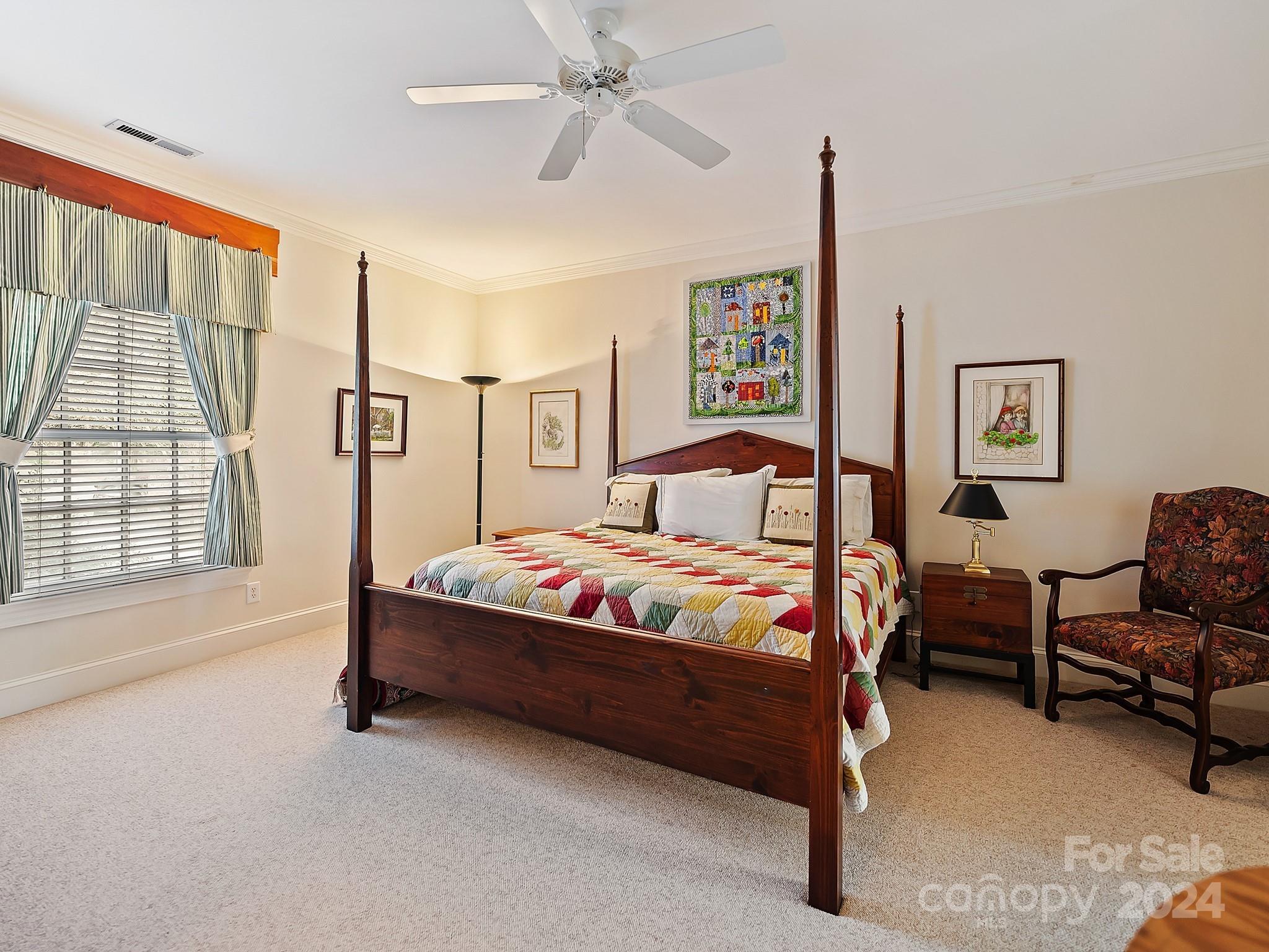 Hampton Manor - Residential