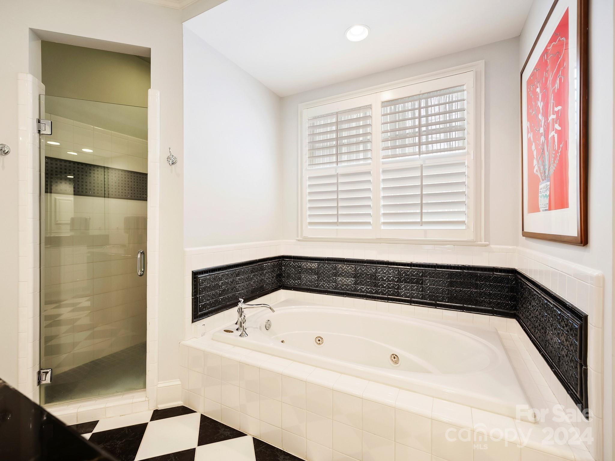 Hampton Manor - Residential