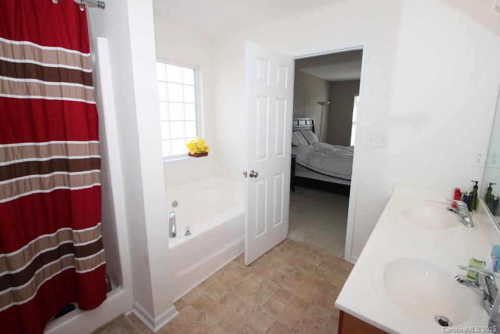 Hamilton Place - Residential Lease