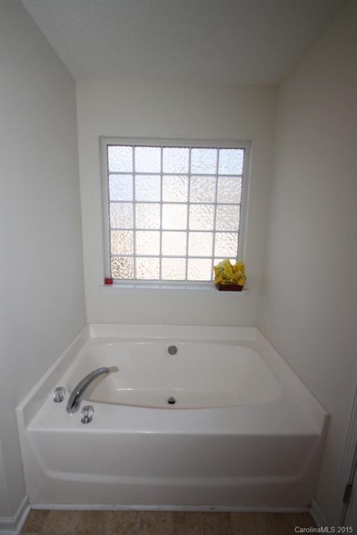 Hamilton Place - Residential Lease