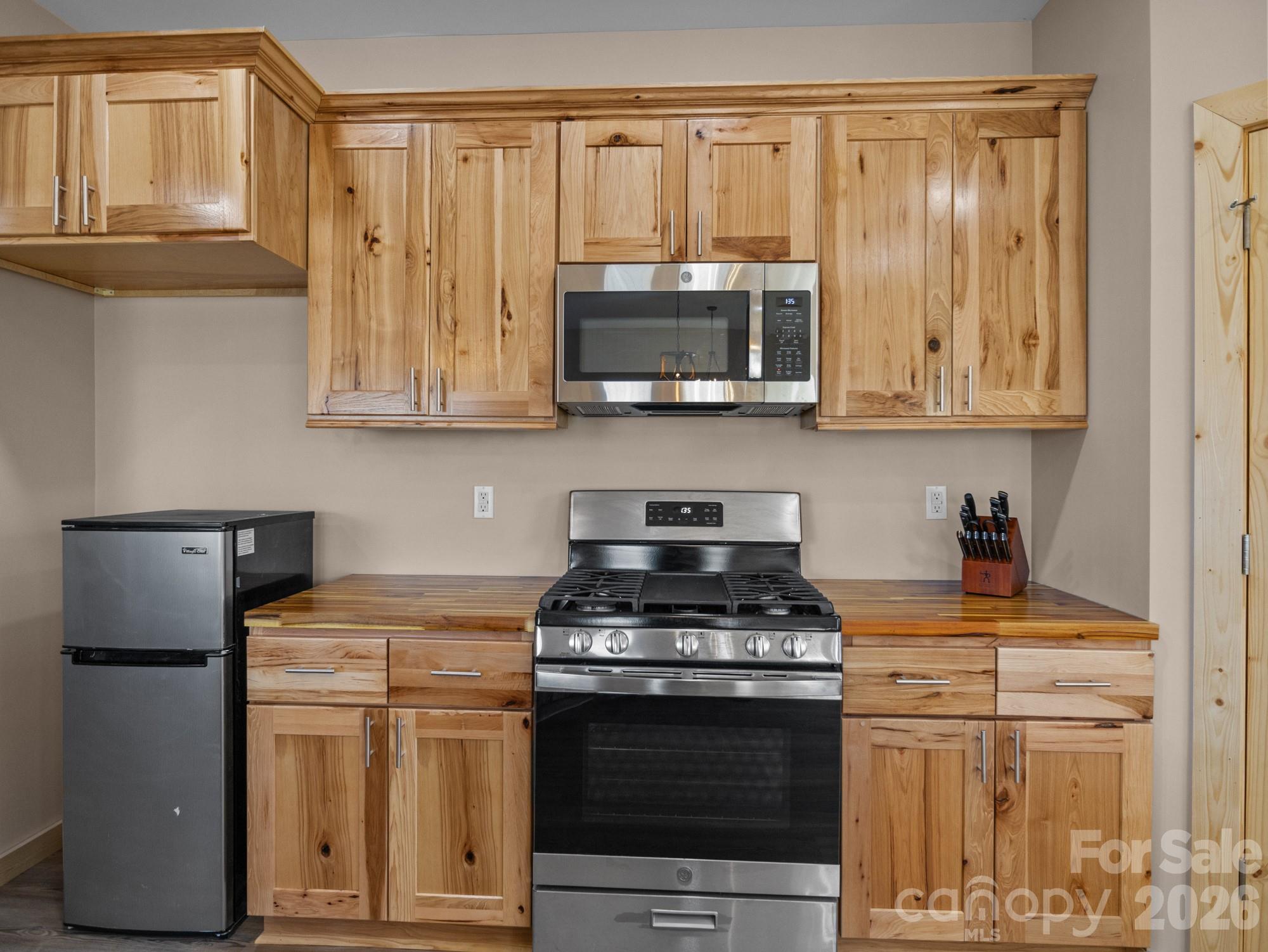 Thermal View Heights - Residential