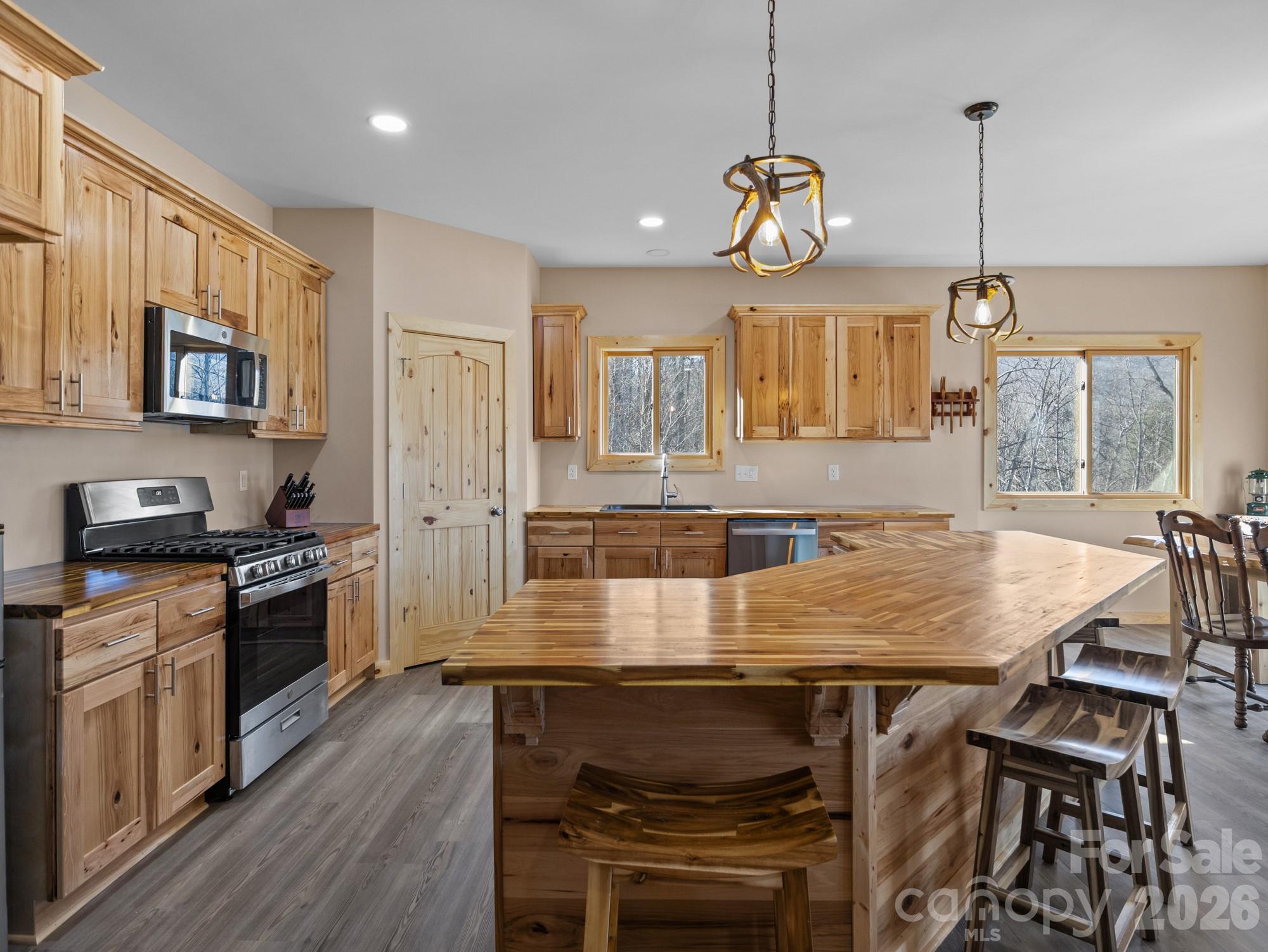 Thermal View Heights - Residential