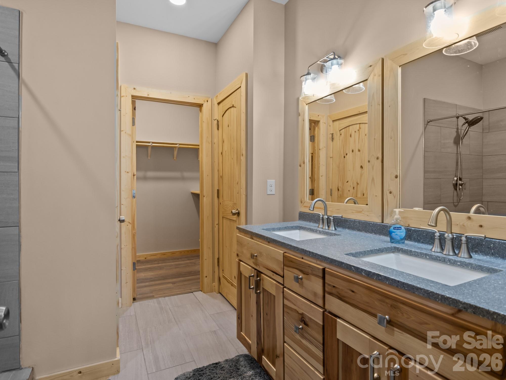 Thermal View Heights - Residential