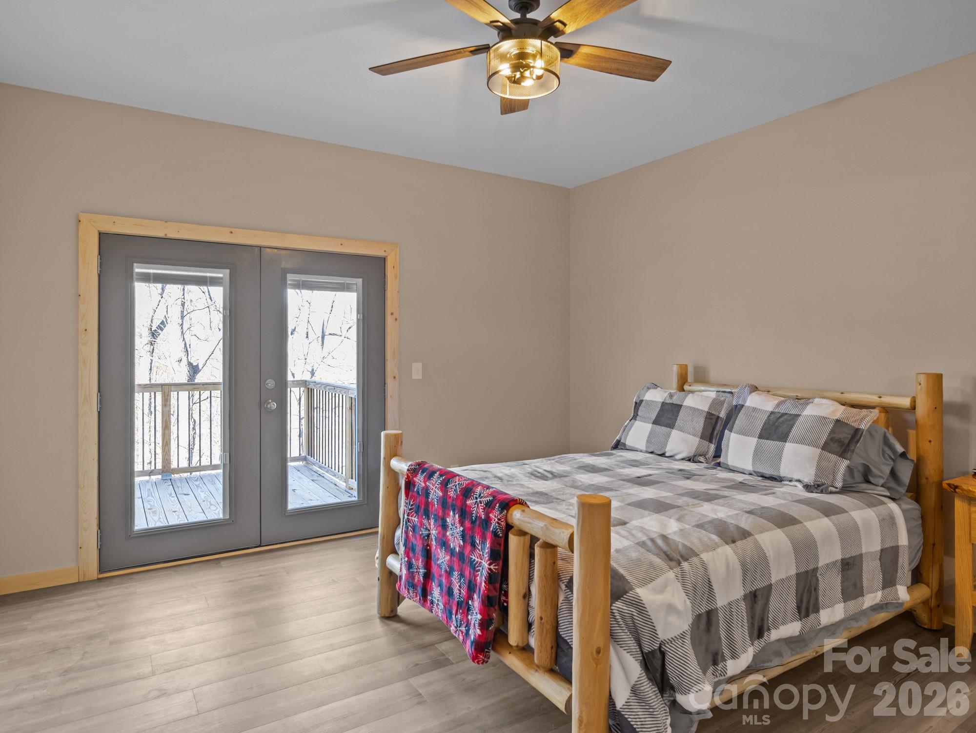 Thermal View Heights - Residential